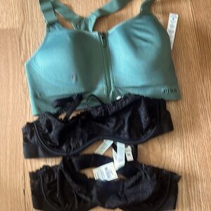 New pink bra lot